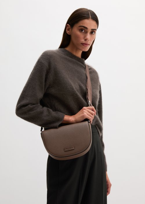 Vika Small Shoulder Bag — Dark Walnut