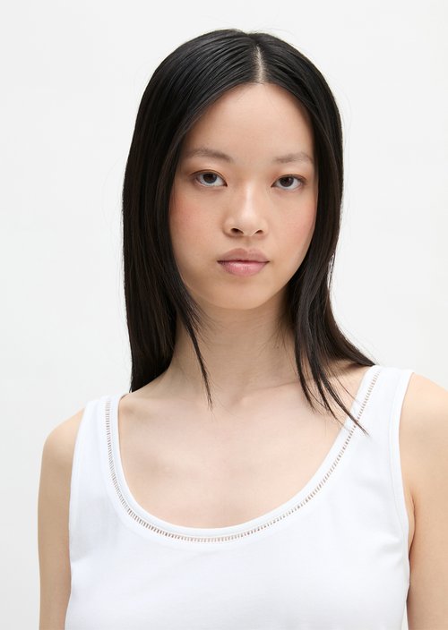 Top relaxed — White