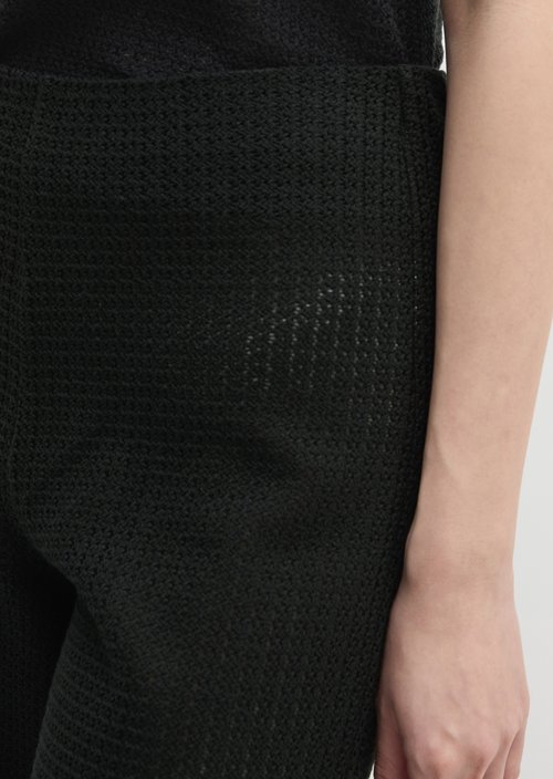 Crochet pull-on pants slim — Black