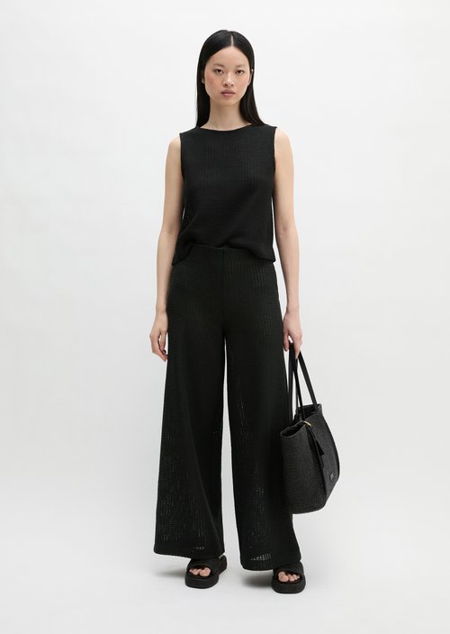 Crochet pull-on pants slim — Black