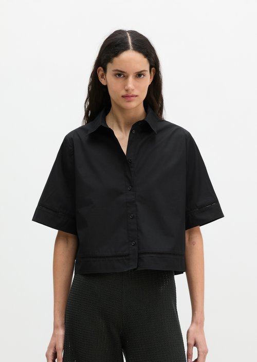 Regular short-sleeved blouse — Black