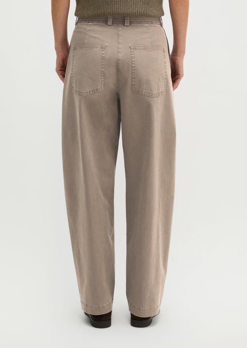 Barrel pants with belt — Stone Taupe
