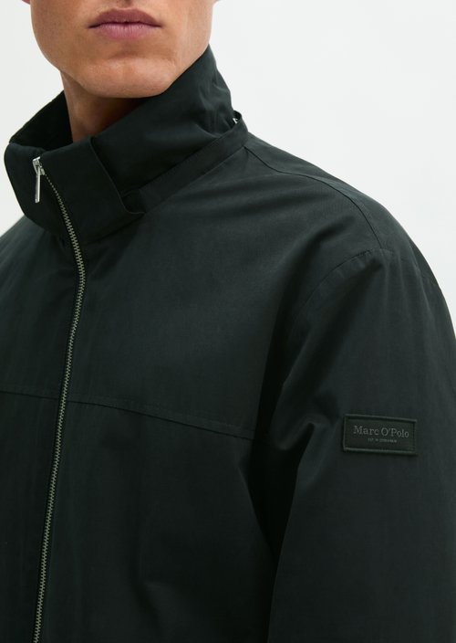 Regular-fit jacket — Black