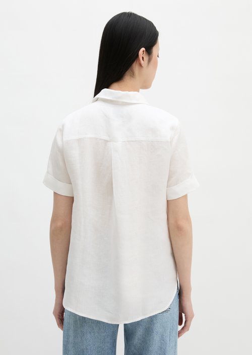 Regular short-sleeved linen blouse — White