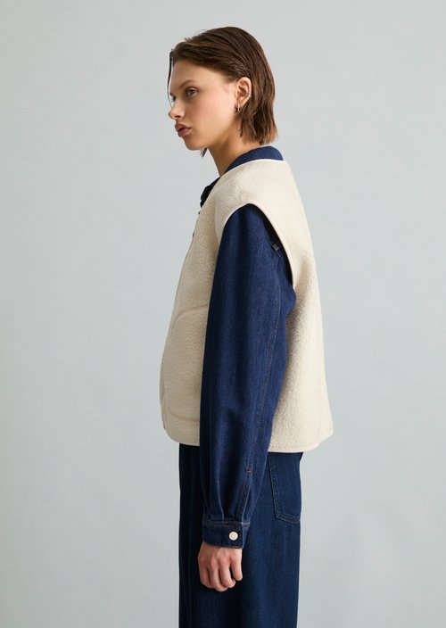 Casual Teddy Vest — White Blush