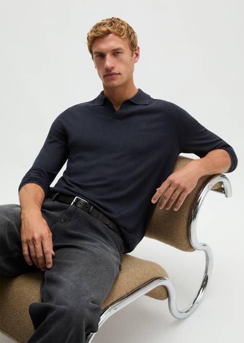 Polo en tricot régulier Dark Navy en vue de face