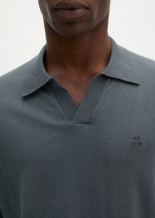 Strick-Poloshirt regular Peppercorn Grey in Detailansicht