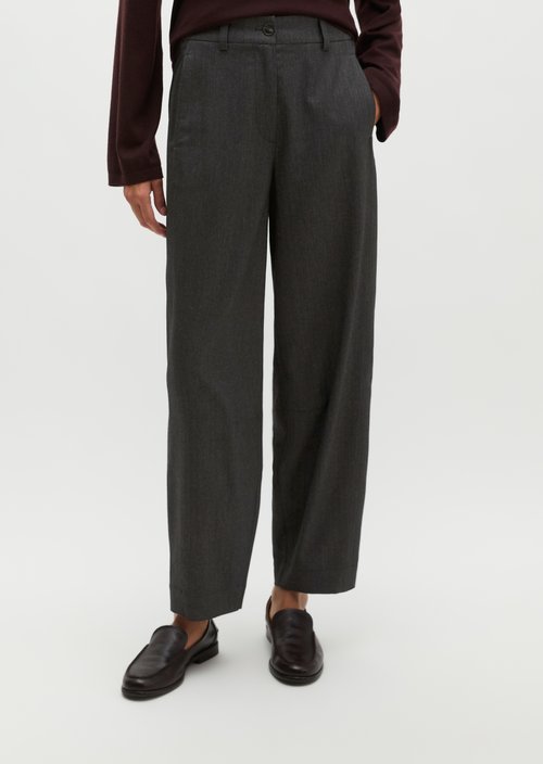 Pants model Minu barrel — Black