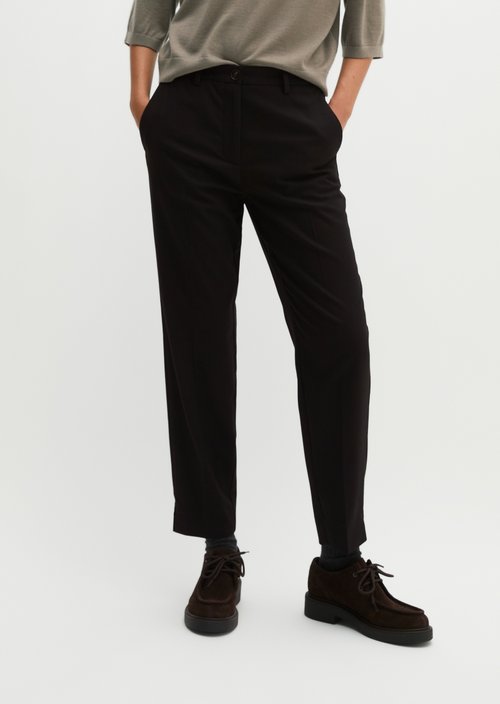 Malin Slim Pants — Black