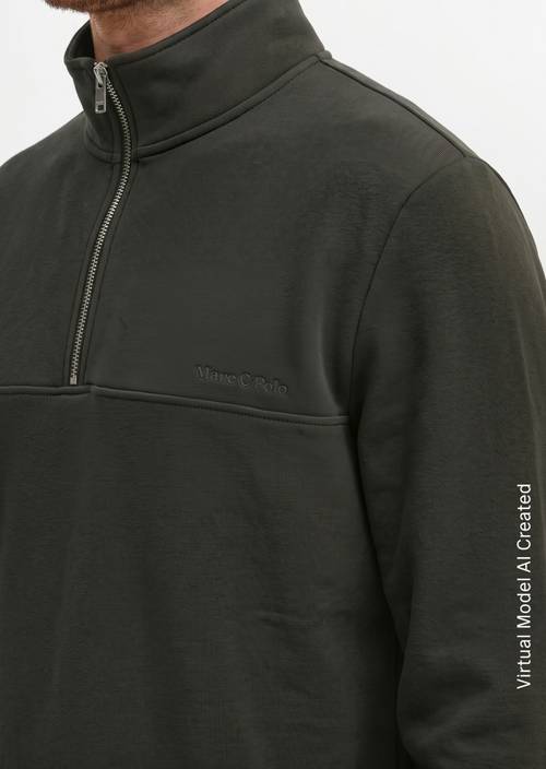 Sweat-Troyer regular Wooden Earth in Detailansicht