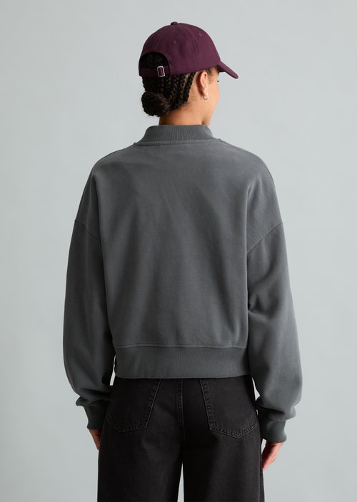 Cropped College Sweatshirt Jacket — Light Graphite