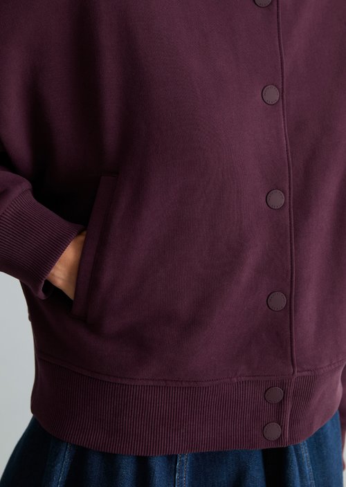 Cropped College Sweatshirt Jacket — Mahagony Jam