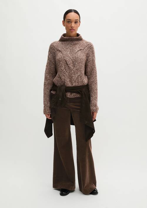 Zopfstrickpullover relaxed Dark Brown in Frontalansicht