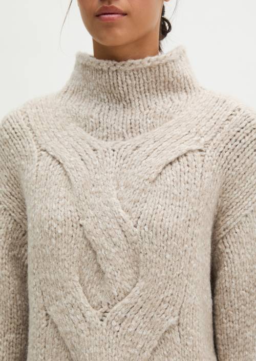 Relaxed-Fit Cable-Knit Sweater Light Brown in detail view
