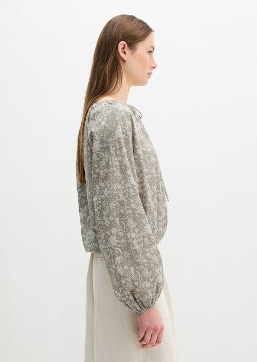 Loose blouse — Light Green