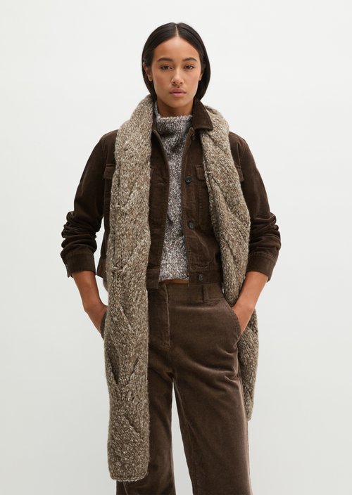 Zopfstrickschal — Dark Brown