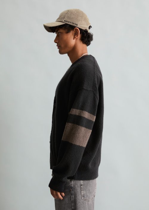 Oversized Cardigan — Black