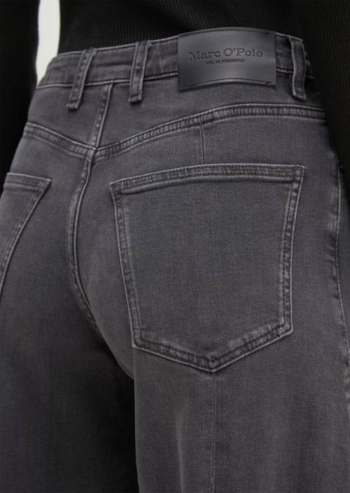Lara Barrel Jeans Medium Grey in detail view