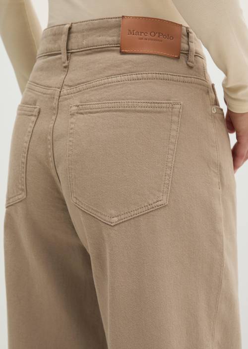Linn Wide Jeans Earthy Taupe in detail view