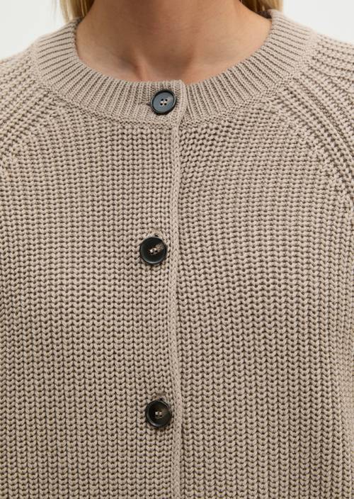 Cardigan ample Earthy Taupe en vue détaillée
