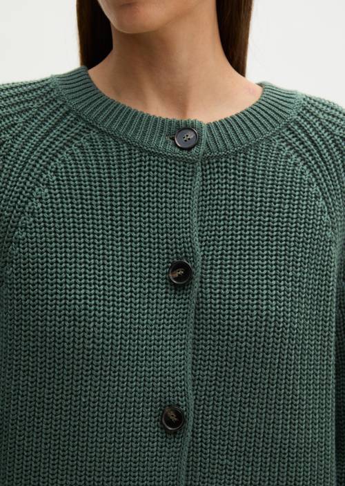 Losvallend vest Quiet Pine in detailaanzicht