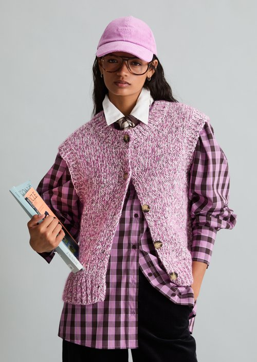 Relaxed Sleeveless Cardigan — Medium Pink