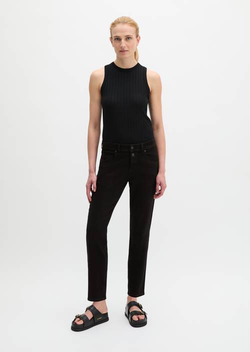 Jeans modèle Theda boyfriend cropped Black en vue de face