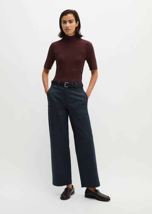 Pantalon modèle Lande wide Maritime Blue en vue de face
