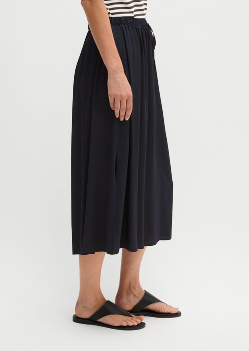 Flared skirt — Dark Navy