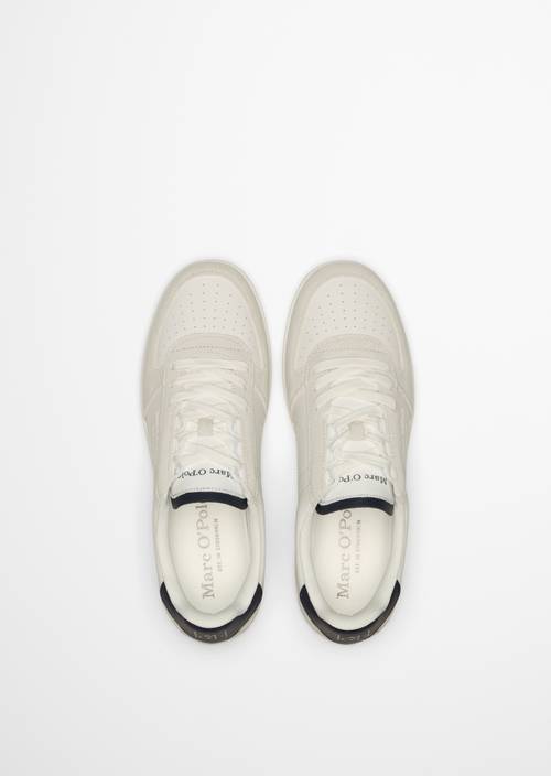 Sneaker Model Vincenzo White in Ansicht von oben