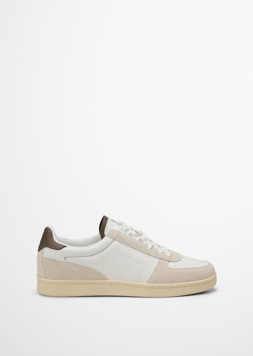 Sneaker model Vincenzo — Offwhite