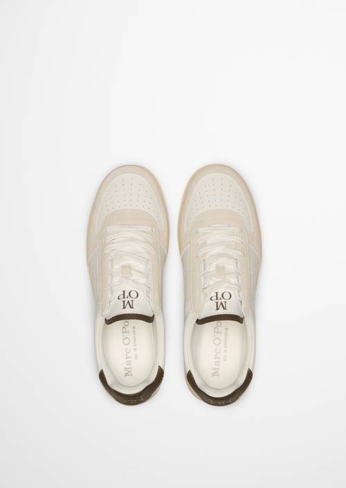 Baskets Modèle Vincenzo Offwhite en vue de dessus
