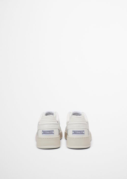 Sneaker model Carlo — MO'P Offwhite