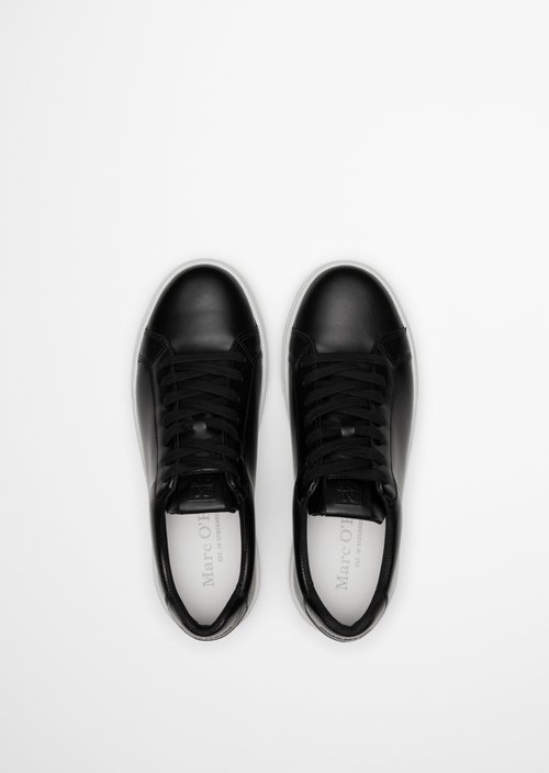 Sneaker Model Agar — Black