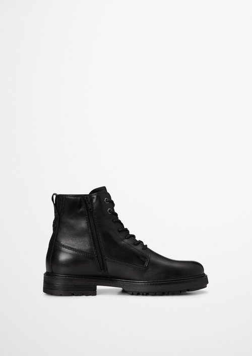 Rony Lace-Up Boots — Black