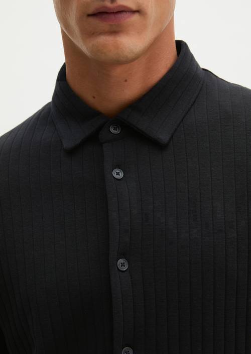 Regular-Fit Jersey Shirt Black in detail view