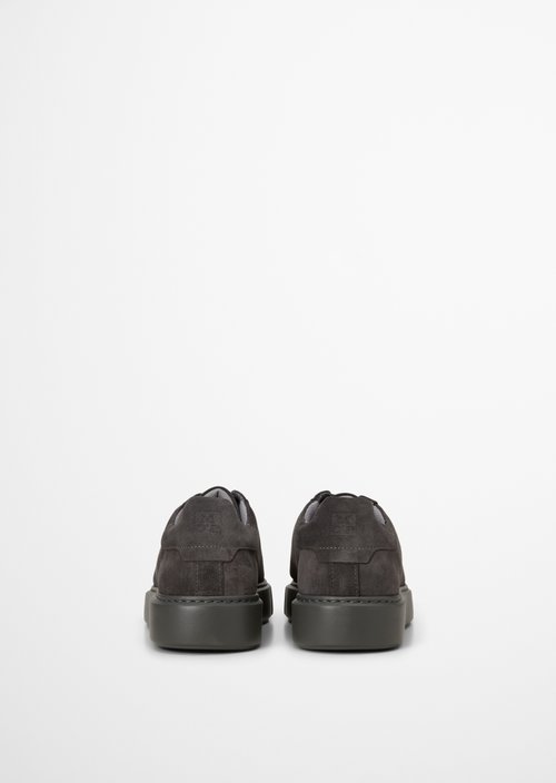 Cedric Sneaker Model — Dark Graphite