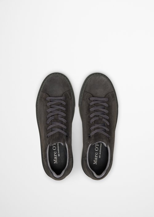 Cedric Sneaker Model — Dark Graphite