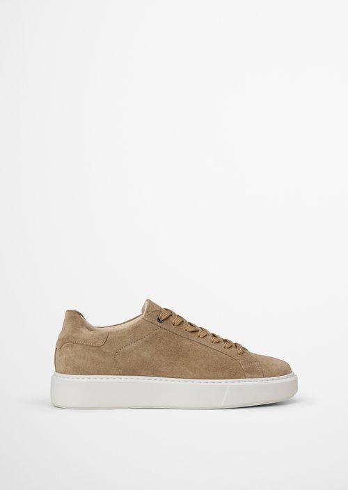 Cedric Sneaker Model — Charleston Gray