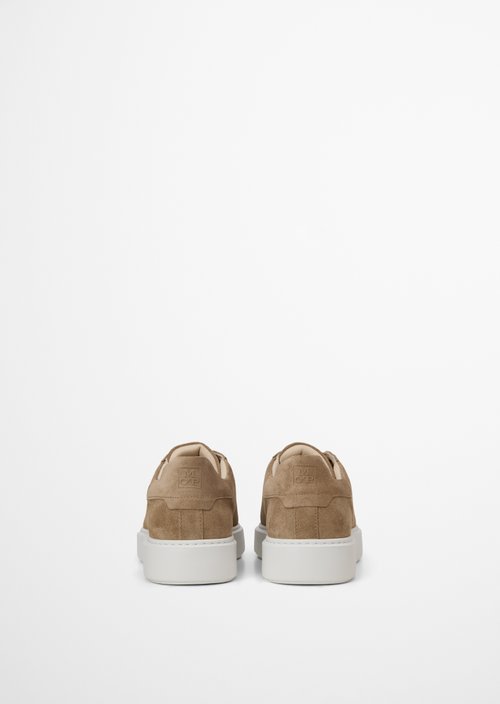 Cedric Sneaker Model — Charleston Gray