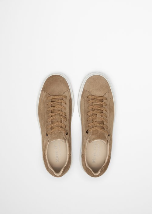 Cedric Sneaker Model — Charleston Gray