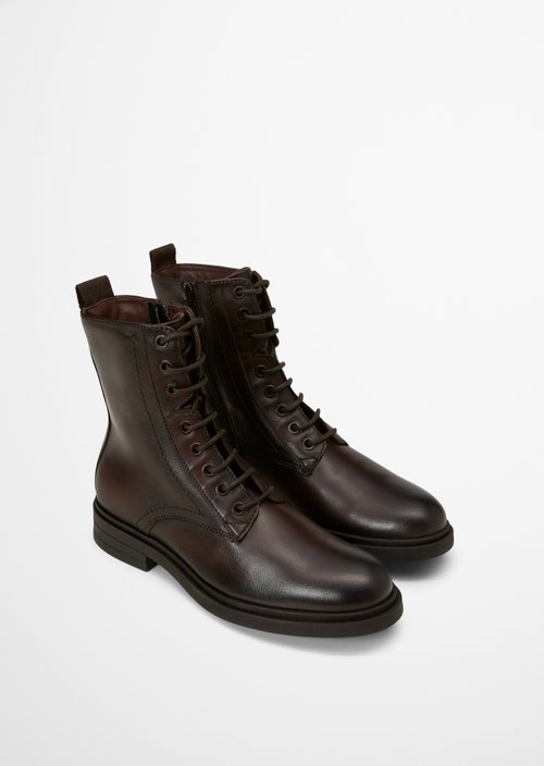 Lace-up boots — Dark Brown