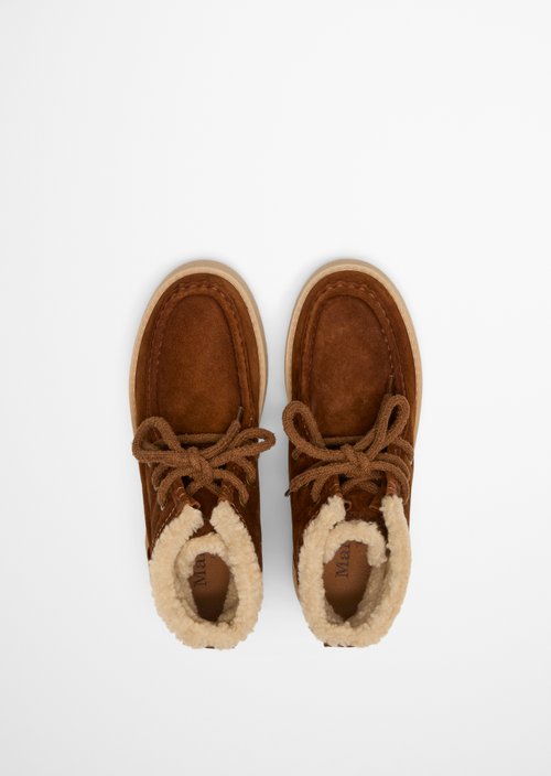 Ankle-high lace-up shoes, Model Pia — Cognac
