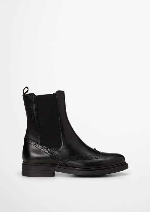 Chelsea Boot, Model Paula — Black