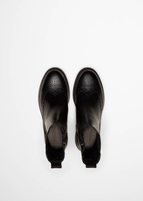Chelsea-Boot Model Paula Black in Ansicht von oben