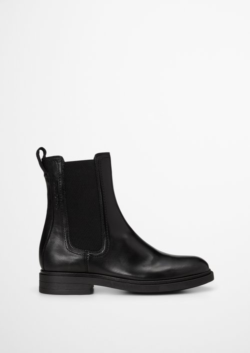 Chelsea Boot — Black