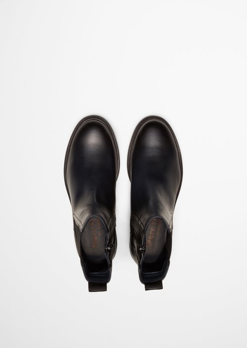 Chelsea Boot — True Navy