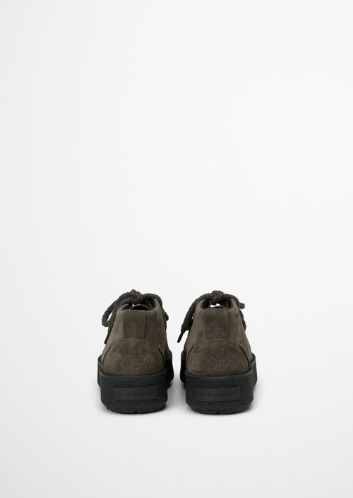 Model Pia Lace-Up Shoes — Dark Graphite