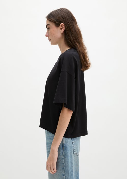Relaxed T-shirt — Black
