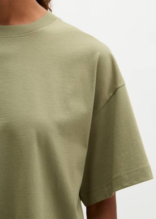 Relaxed T-shirt Pure Sage in detail view
